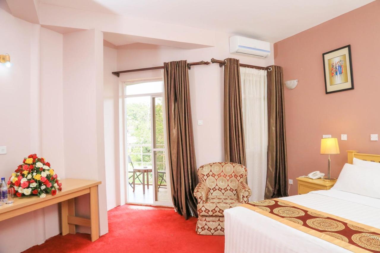 Hotel 7 Seasons Entebbe Kültér fotó